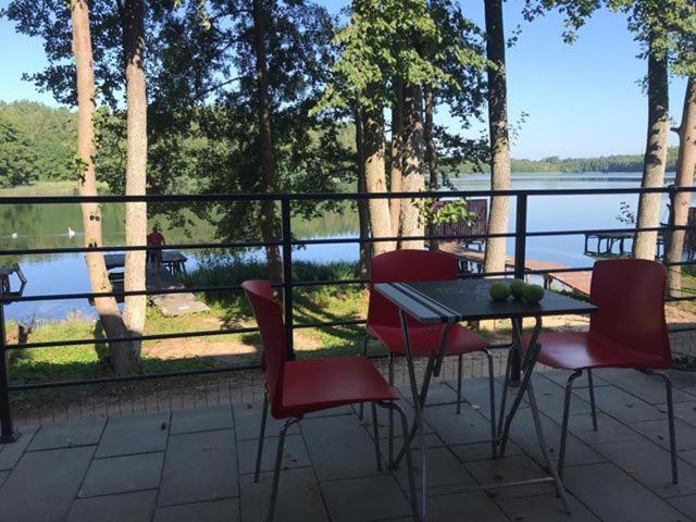 Domki Nad Brzegiem Dluzek エクステリア 写真