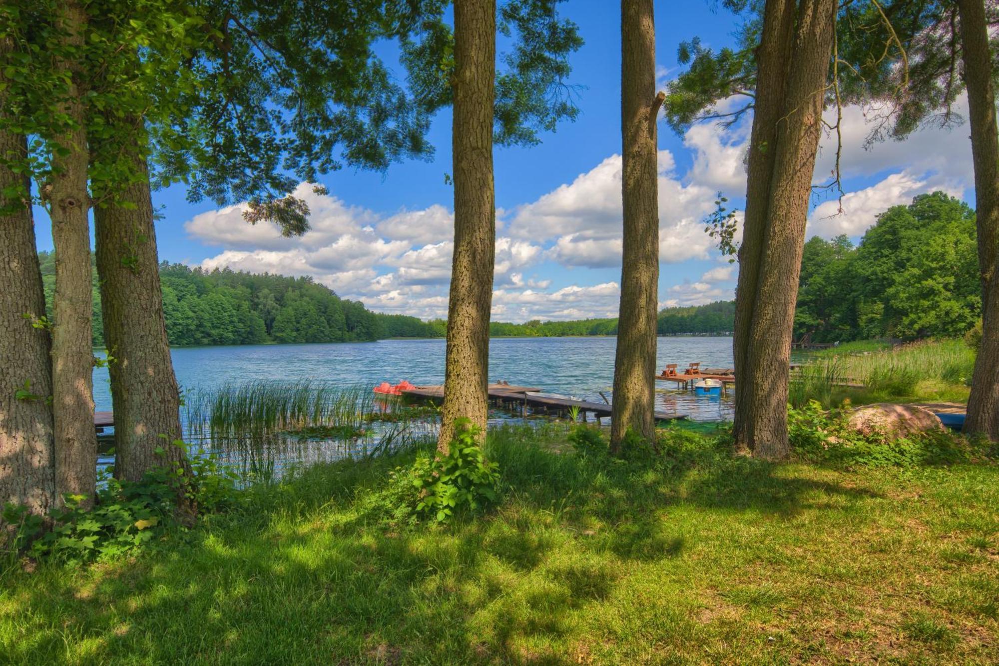 Domki Nad Brzegiem Dluzek エクステリア 写真