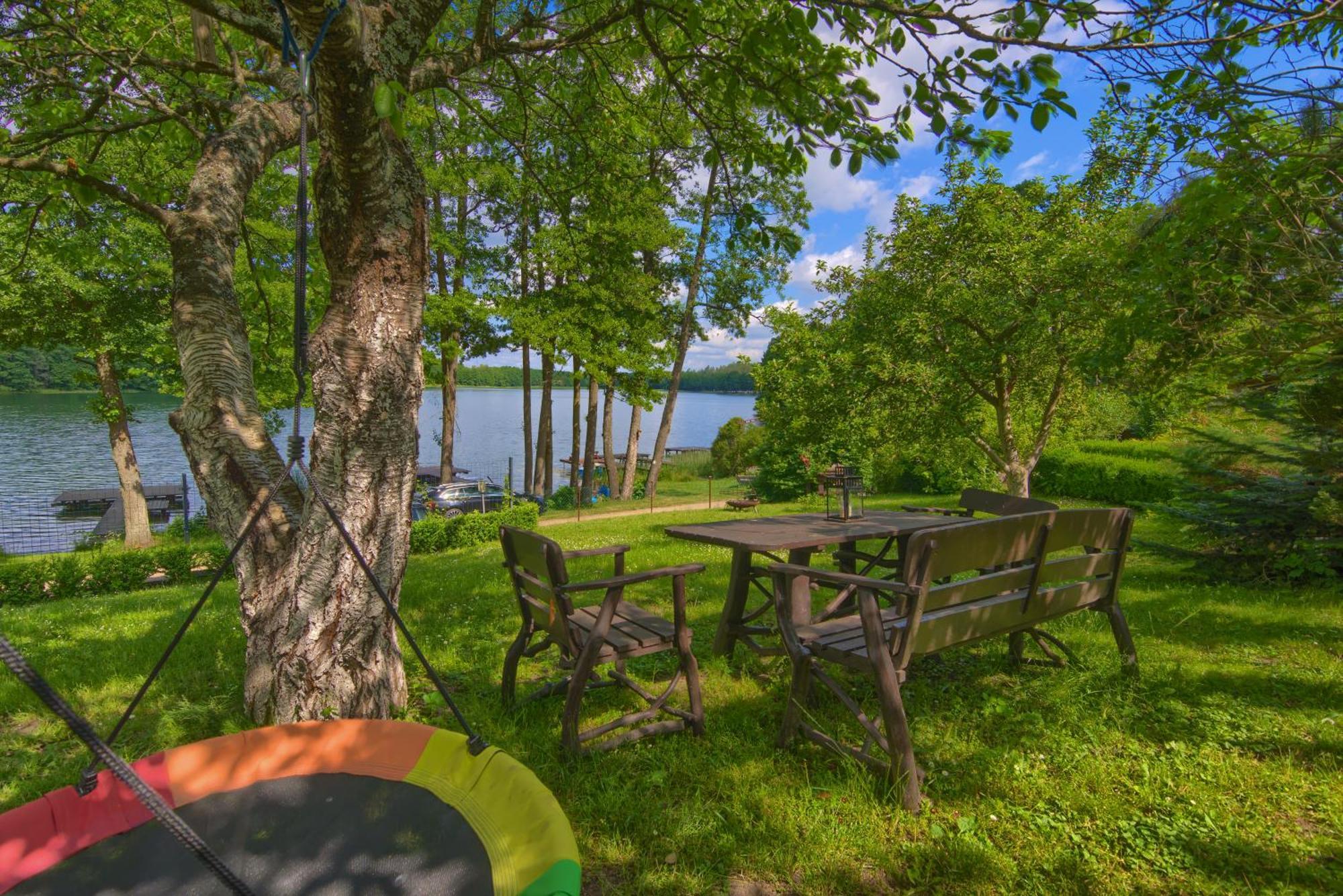 Domki Nad Brzegiem Dluzek エクステリア 写真